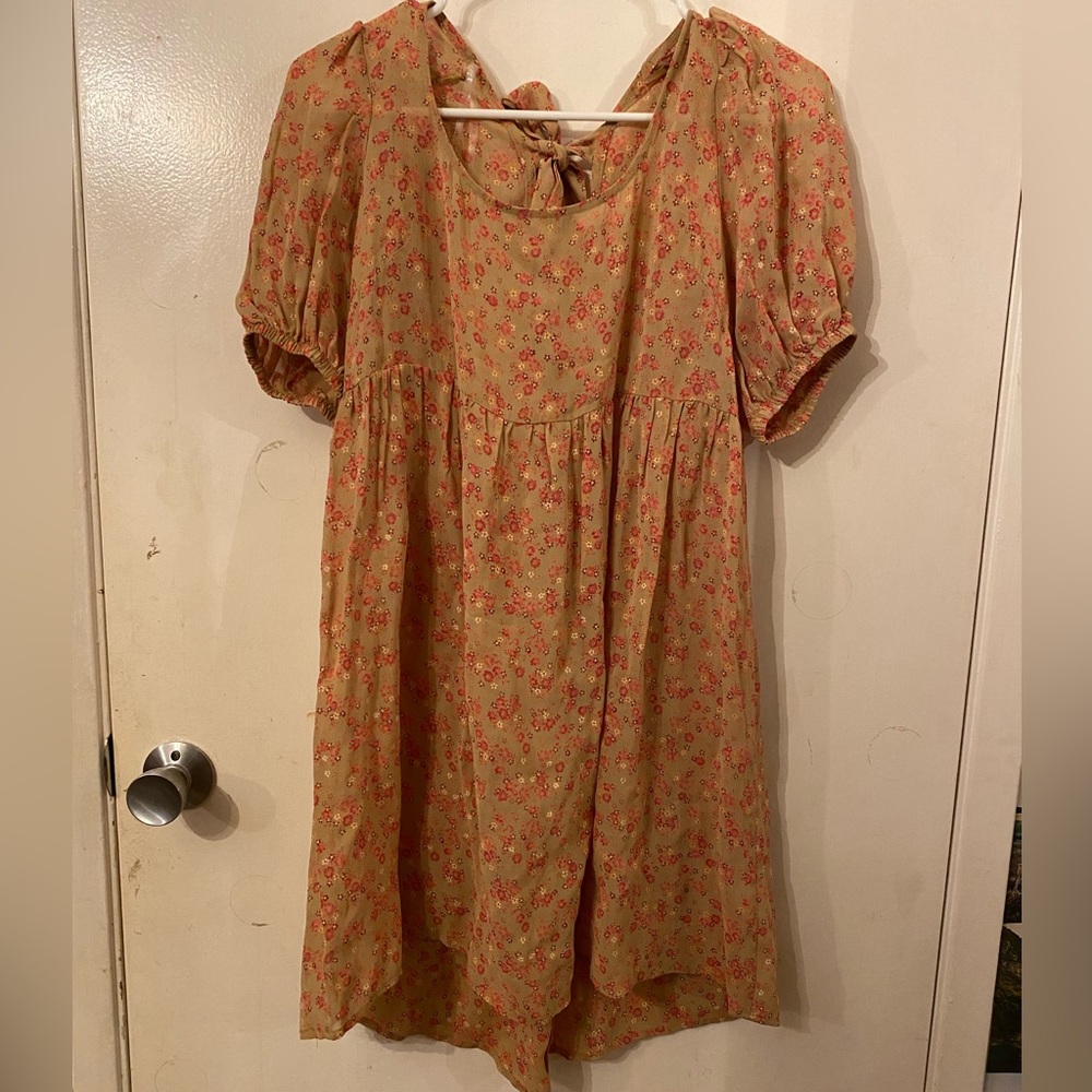 modern renewal tan and pink floral dress puff sleeves